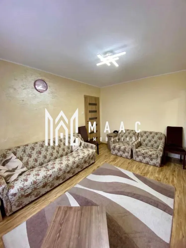 Apartament 2 camere | Renovat | Mobilat | Zona Korona - MAAC Imobiliare vă prezintă spre vânzare un apartament cu 2 camere, situat în zona Korona din Sibiu. Caracteristici: Apartament cu 2 camere. Suprafață utilă de 38 mp. Bloc izolat exterior, acoperit cu țiglă. Dispune de pod deasupra, oferind un plus de izolație și spațiu suplimentar. Încălzire prin centrală termică proprie. Compartimentare: Hol de acces. Living. Dormitor. Bucătărie separată. Baie. Dotări și îmbunătățiri: Apartamentul a fost renovat în anul 2020. Instalațiile electrice și sanitare au fost înlocuite complet. Locuință îngrijită, fără animale de companie și fără fumători. Mobilare și utilare: Se vinde complet mobilat și utilat, exact ca în fotografii. Gata de mutare imediată, fără investiții suplimentare. Avantaje locație Acces rapid către școli, grădinițe, magazine și centre comerciale. Pentru mai multe detalii precizati telefonic ca ati vazut anuntul cu ID: CP2987707 }}