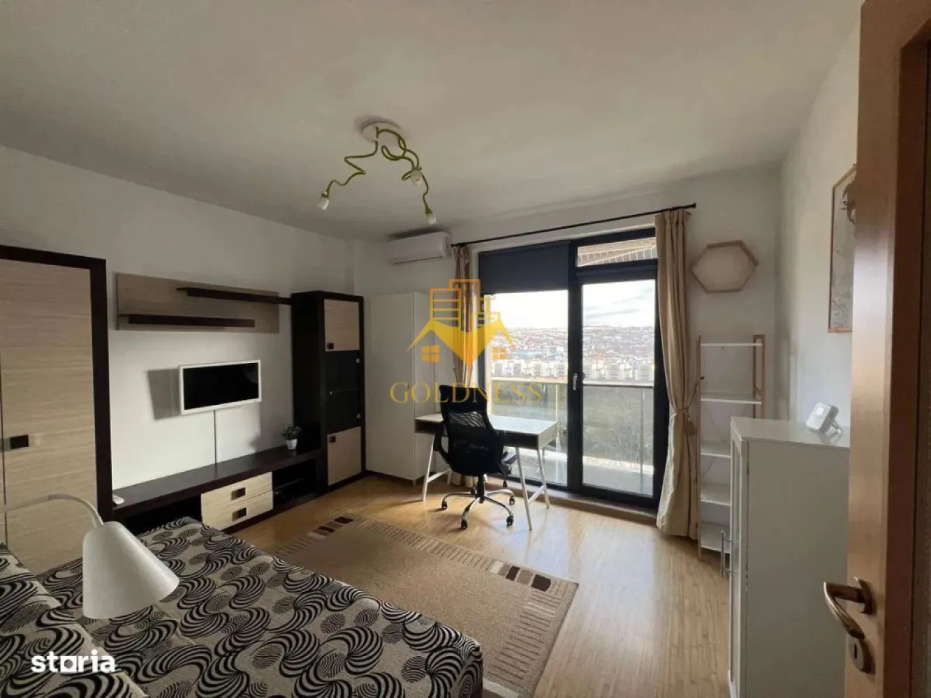 O camera, Borhanci,Parcare subterana, Romul ladea, Profi, AC. - GOLDNESS Imobiliare vă propune spre închiriere un apartament cu o camera complet mobilata și utilata, la etajul 5 într-un imobil de 6 etaje, în Cartierul Borhanci . Parcare subterana inclusa! Se află în apropierea stațiilor de transport în comun, magazine, restaurante, spații verzi, farmacii, etc. Apartamentul este compartimentat astfel: - living cu canapea extensibilă, loc de servit masa, iesire pe balcon, birou - bucatarie complet utilată și mobilată, - baie cu cada, calorifer port prosop și dulap pentru depozitare. -balcon 6 mp. Imobilul este dotat cu toate cele necesare- centrală proprie, frigider, aragaz, hotă, mașină de spălat haine, etc. Dacă sunteți interesați de acest apartament și doriți să îl vizionați, dar și pentru alte oferte nu ezitați să ne contactați telefonic sau prin e-mail. Vă stăm la dispoziție! Pentru intermediere se percepe un comision de 50% din prețul chiriei! }}