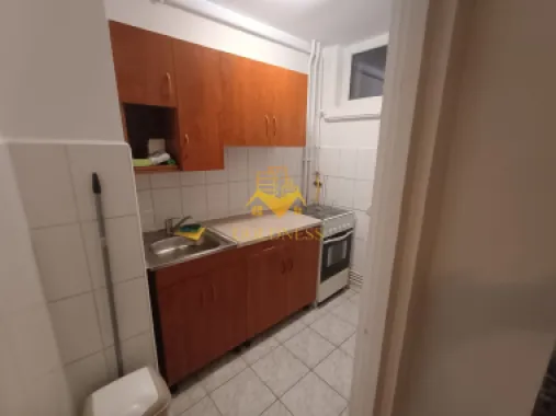 O camere, 31 mp, Gheorheni, Constantin Brancusi Zona BT, Mega Image