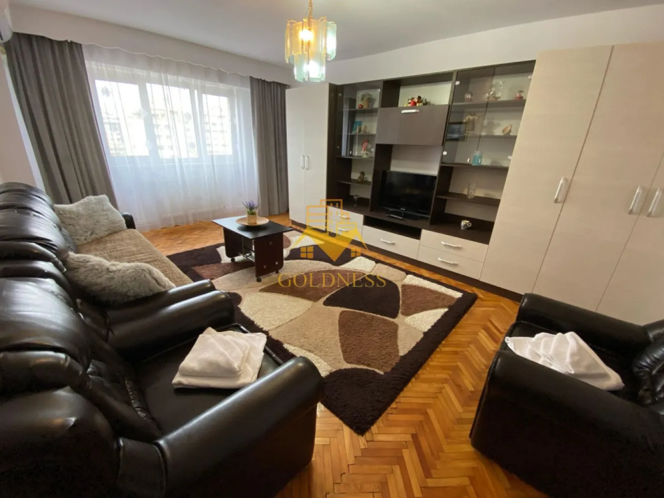 3 camere decomandate, 2 bai, 2 balcoane, Zona Marasti, OMV, UTCN