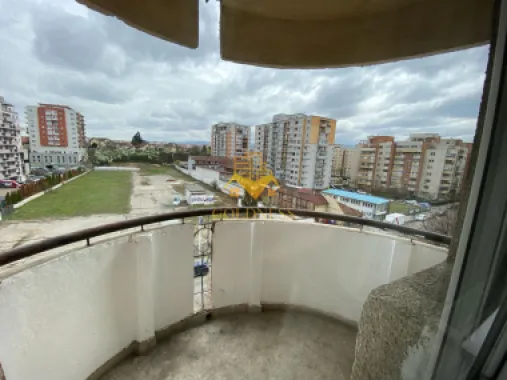 3 camere decomandate, 2 bai, 2 balcoane, Zona Marasti, OMV, UTCN