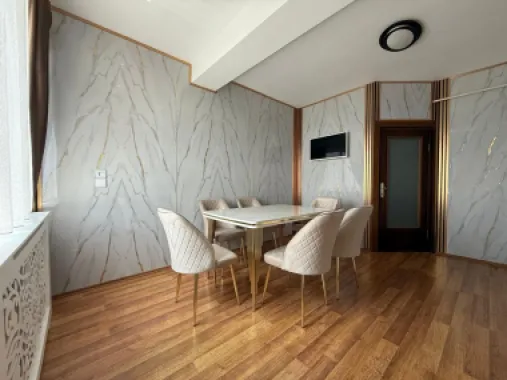 De inchiriat apartament premium cu vedere directă la Dunăre, 1000 euro