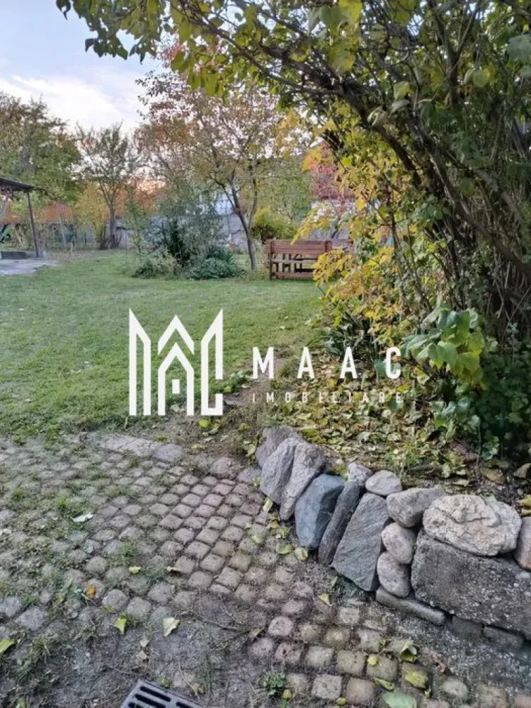 Teren Intravilan | 450 Mp | Calea Poplăcii | Sibiu - MACC Imobiliare vă oferă spre vânzare teren intravilan – Sibiu Vă propunem spre vânzare un teren intravilan cu suprafața de 450 mp, situat într-o zonă liniștită și bine cotată, foarte aproape de centrul orașului Sibiu. Terenul are deschidere generoasă la stradă și acces facil la toate utilitățile: apă, gaz, curent electric și canalizare. Este ideal pentru construcția unei case individuale, a unui duplex sau pentru investiție imobiliară. Detalii: Suprafață totală: 450 mp Deschidere stradală: generoasă Regim: intravilan Acces: drum asfaltat Utilități: apă, gaz, curent, canalizare – disponibile la poartă Zonă: rezidențială, foarte bună Locație: Calea Poplăcii Sibiu – zonă cu acces rapid către centrul orașului și facilități diverse. Teren excelent pentru construirea unei locuințe moderne într-o zonă liniștită și bine poziționată din Sibiu. Pentru mai multe informații și vizionări, vă rugăm să ne contactați, specificând ID: CP2796144 }}