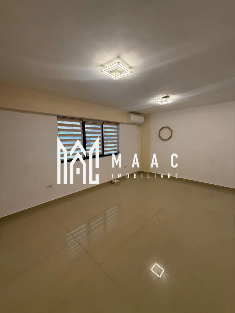 Spatiu inchiriere|Bloc nou|35 mp - MAAC Imobiliare vă propune spre închiriere un spațiu modern, situat într-un bloc nou, ideal pentru desfășurarea diverselor activități comerciale sau de birou. Proprietatea beneficiază de o suprafață utilă de 35 mp, fiind compartimentată open-space, ceea ce permite amenajarea flexibilă în funcție de necesități. Spațiul este dotat cu: -centrală termică proprie -aer condiționat -grup sanitar Amplasarea într-un imobil nou oferă un plus de confort și imagine profesională, fiind potrivit pentru activități ce necesită un mediu modern și funcțional. Pentru mai multe detalii sau pentru a programa o vizionare, vă rugăm să menționați CP3048403 la telefon.