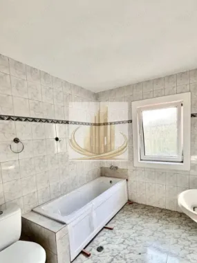 De Vanzare Duplex zona Lipovei 168mp 239000 Euro