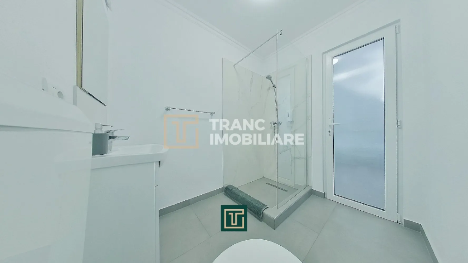 Pensiune de 3 stele cu 17 camere in stadiu final de renovare