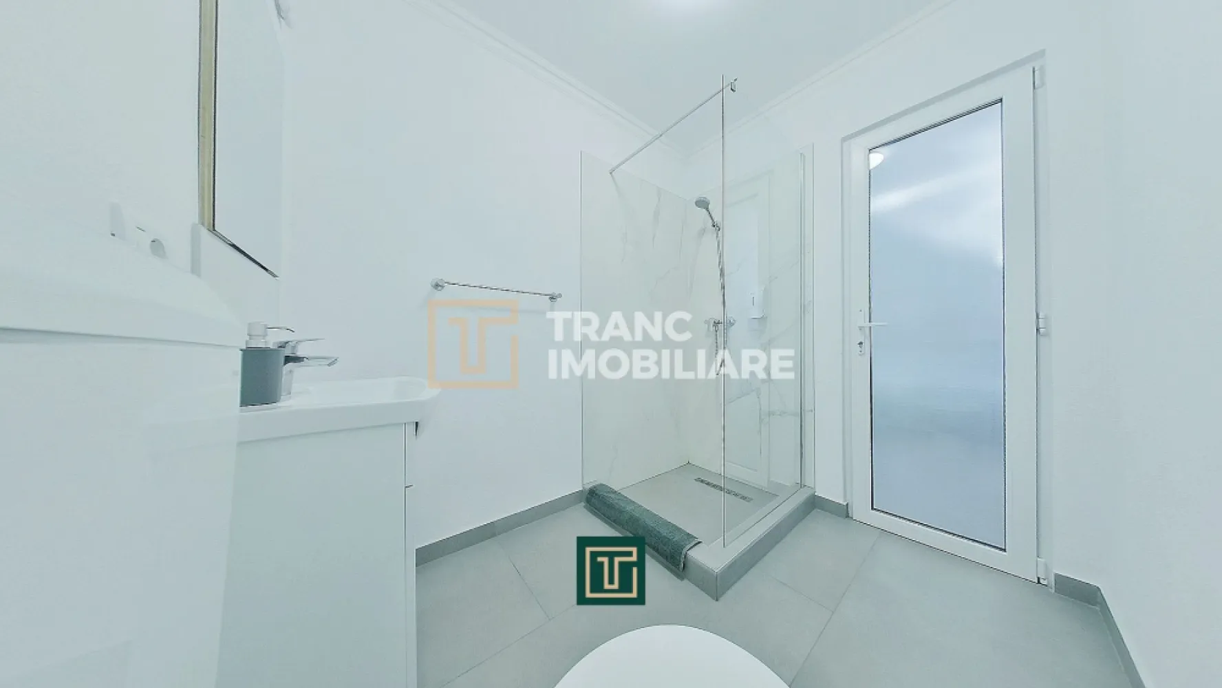 Pensiune de 3 stele cu 17 camere in stadiu final de renovare