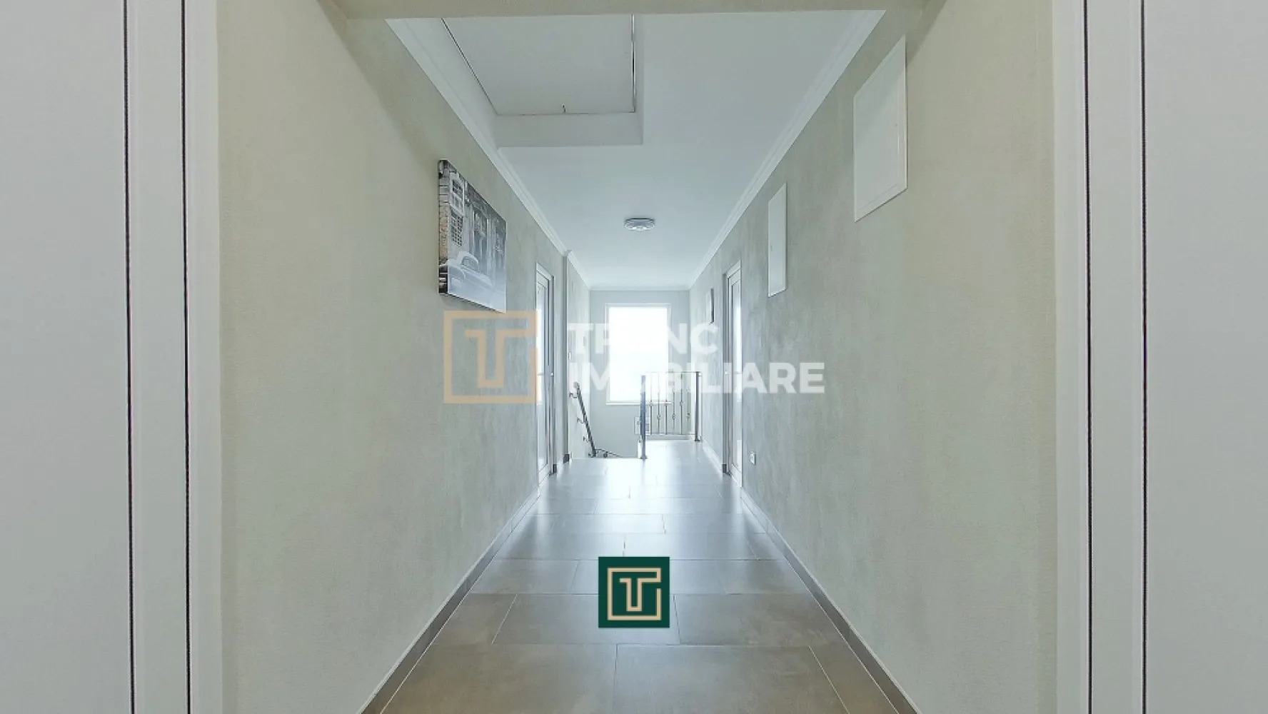 Pensiune de 3 stele cu 17 camere in stadiu final de renovare