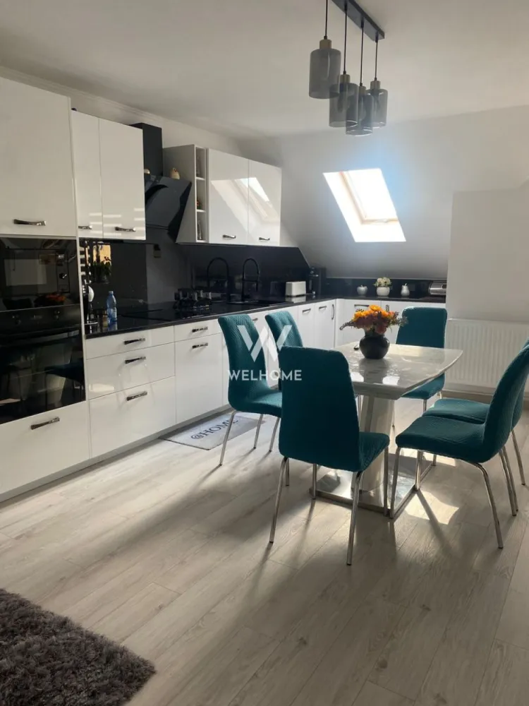 Vand apartamant 3 camere Șelimbăr. - Vând apartament 3 camere situat în Selimbar zona triajului -unirii,locație liniștită ideală pentru familii aproape de școală,grădiniță și magazine Comision 0 din partea cumparatorului!!! Suprafața utilă 70m2 Bonus Pod pe toată suprafața apartamentului (ideal pentru mansardare sau spațiu de depozitare) Compartimentare-living cu bucătărie 2 dormitoare Baie cu geam de aerisire 2 balcoane Apartamentul este foarte luminos și bine întreținut. Se preda partial mobilar dar se poate discuta si de predarea lui completa dar contra-cost!! Cosmin-0743292794 }}