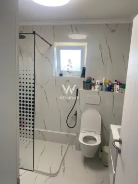 Vand apartamant 3 camere Șelimbăr.