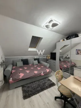 Vand apartamant 3 camere Șelimbăr.