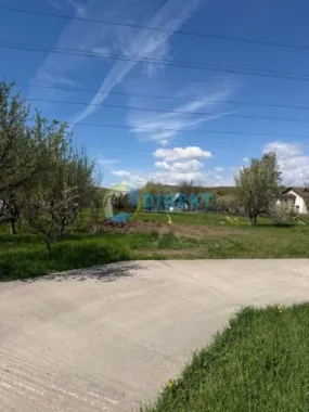 Teren intravilan , zona Unirea