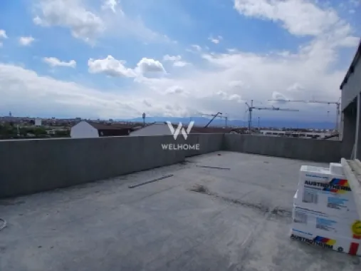 Penthouse cu terasă panoramică 90 mp și priveliște de vis