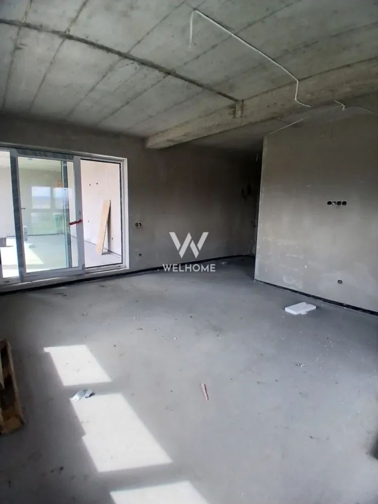 Penthouse cu terasă panoramică 90 mp și priveliște de vis