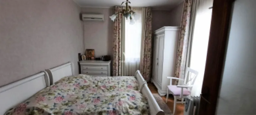 CASA LA CHEIE teren 1000 mp in Sibiu