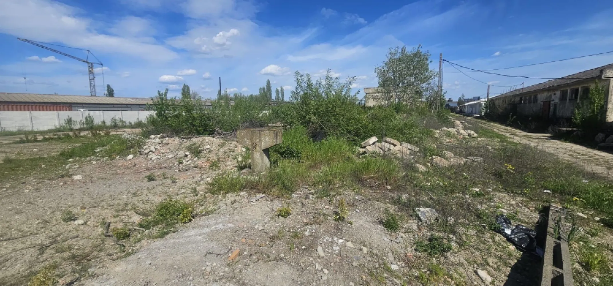 De vanzare teren intravilan in Galati, str. Macului, 2077 mp - 80 euro/mp