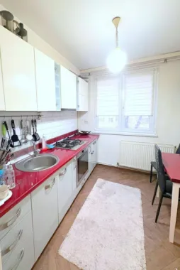 De vanzare apartament cu 2 camere in Tiglina 1, 61.000 euro