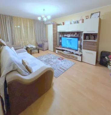 De vanzare apartament cu 3 camere I. C. Frimu, 70.500 euro