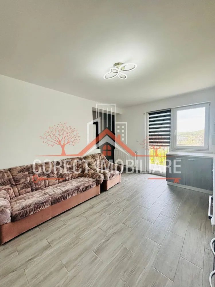 Apartament de vanzare cu 2 camere , cu vedere panoramica