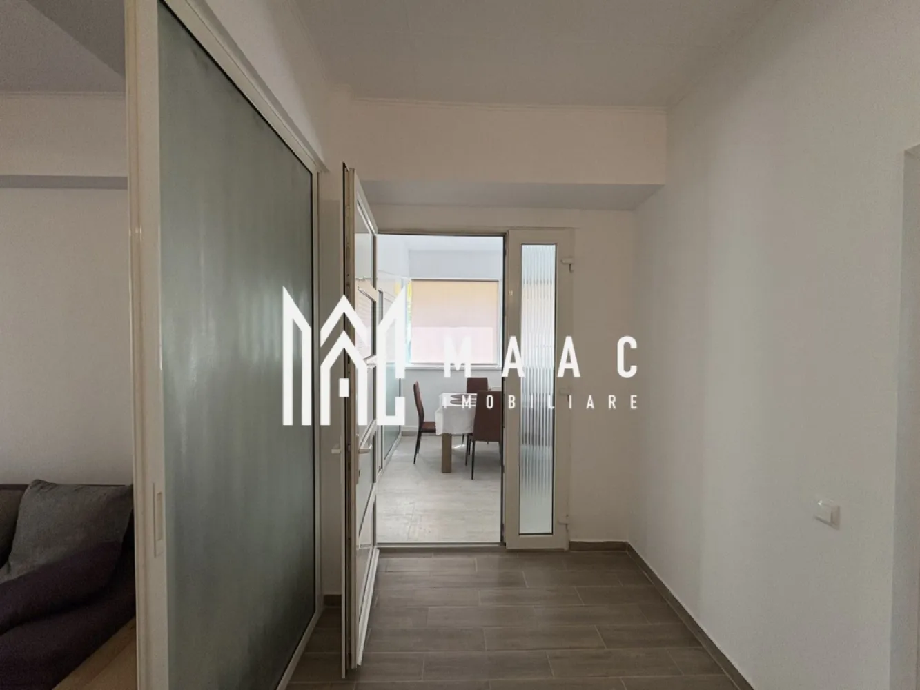 Apartament 3 camere I 77 mp I Parter I Demisol I Strand