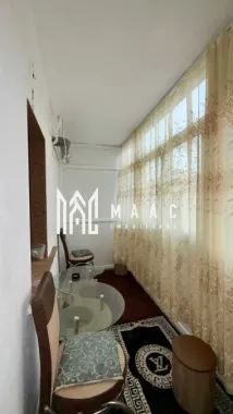 Vand apartament 3 camere