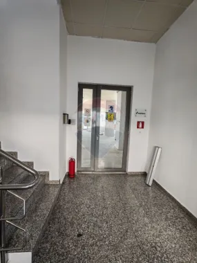 Spațiu de birouri ultracentral ideal pentru echipe mari/sediu firmă