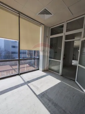 Spațiu de birouri ultracentral ideal pentru echipe mari/sediu firmă