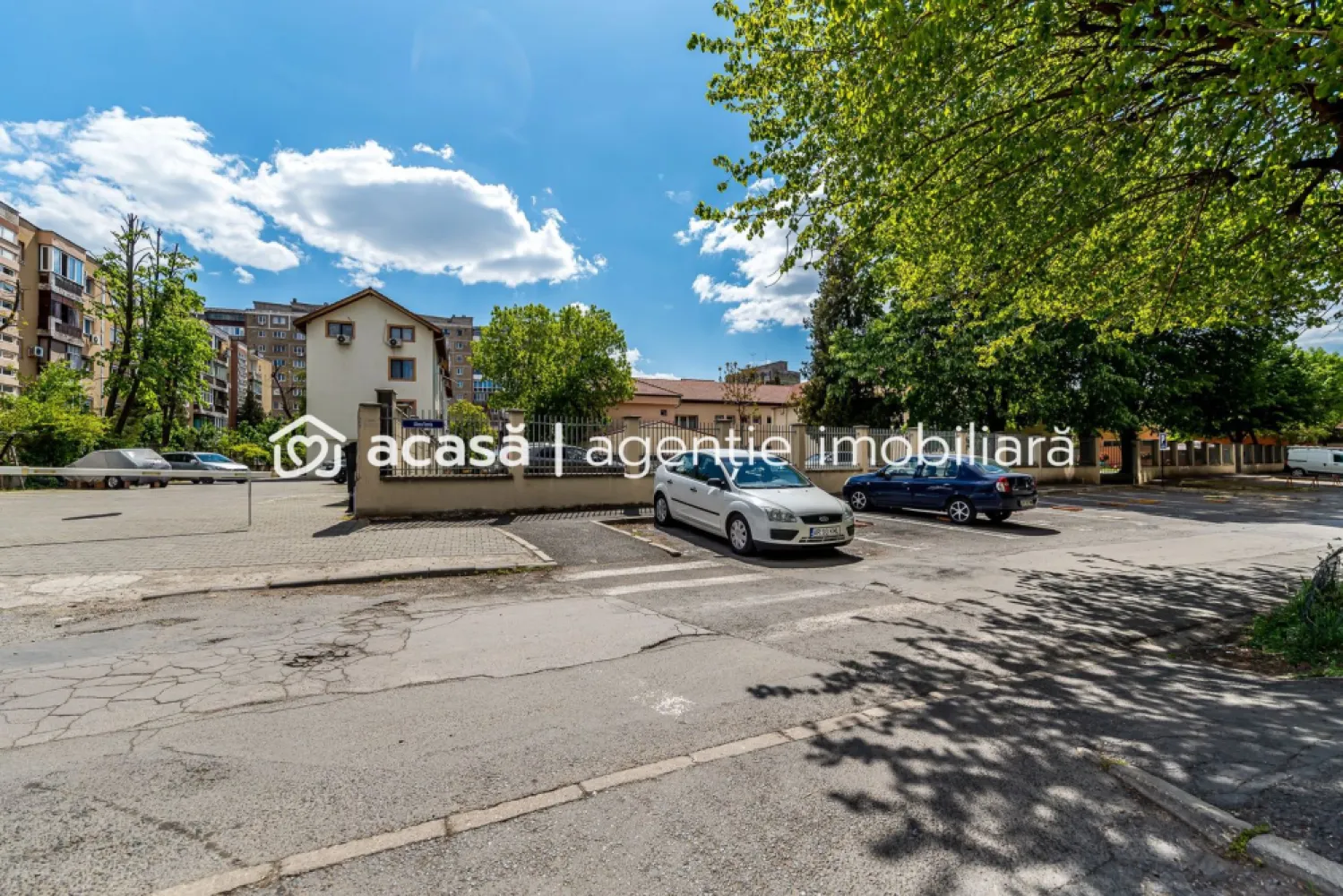 Apartament cu 2 dormitoare și loc de parcare - 0% COMISION