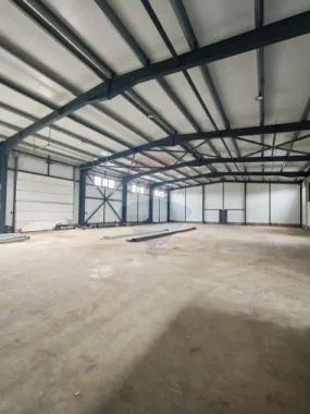 Hală 600 mp – ideală pentru logistică și distribuție