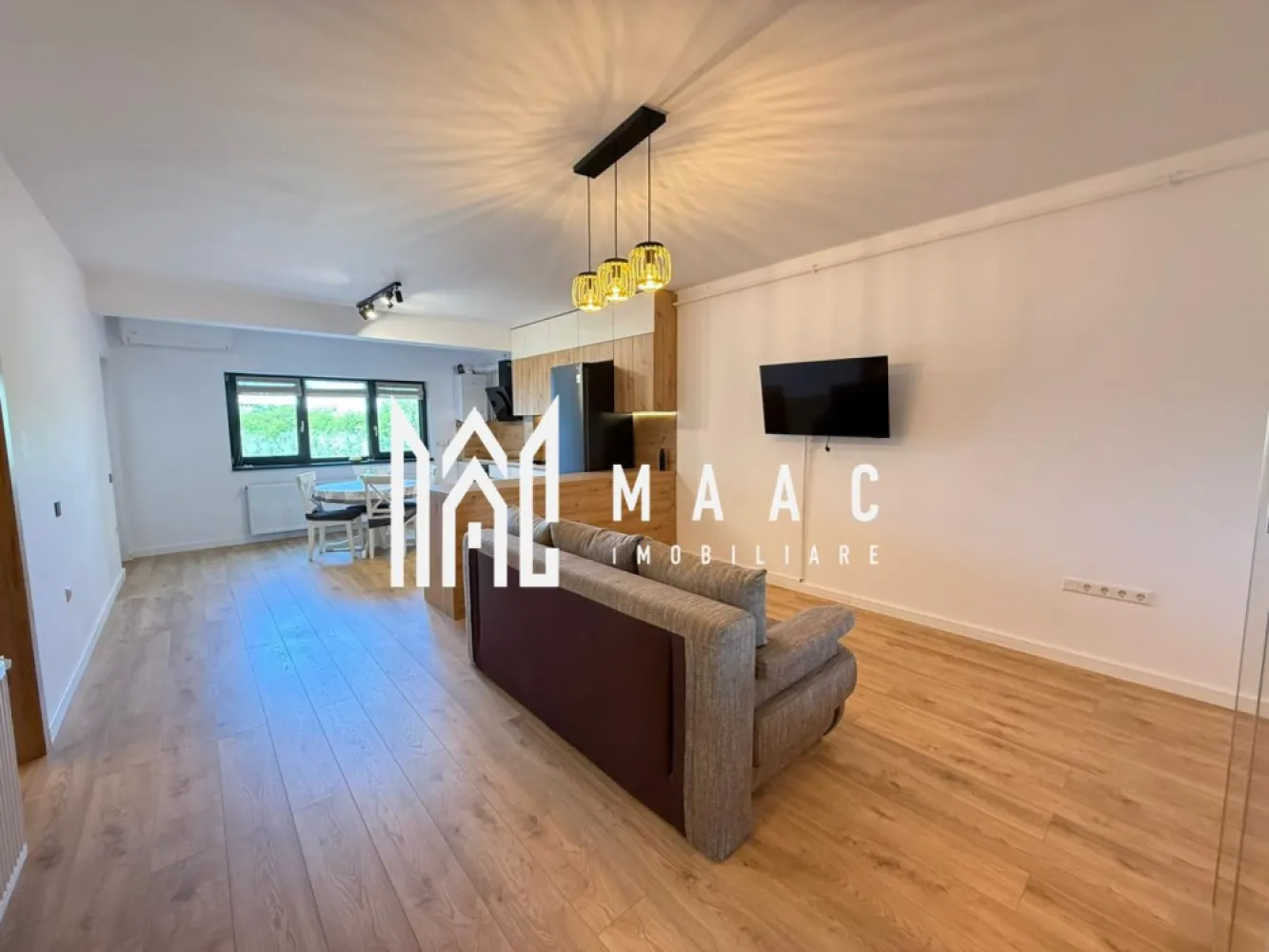 Apartament 2 camere | Etaj 1 | Parcare | Balcon | Modern