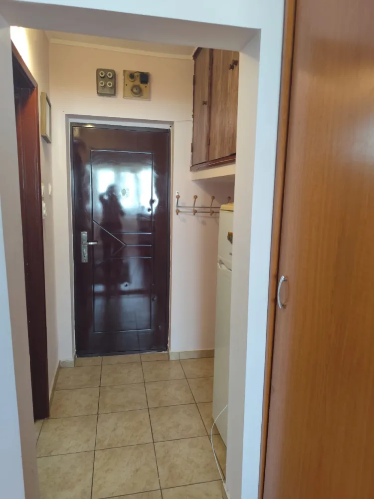Proprietar – Garsonieră Dristor 2 Bucuresti, sector 3, chiar la metrou – 350€ negociabil