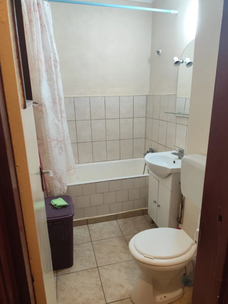 Proprietar – Garsonieră Dristor 2 Bucuresti, sector 3, chiar la metrou – 350€ negociabil