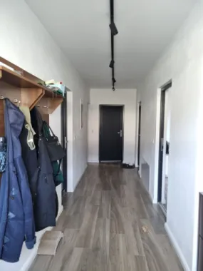 Casă +axexa+teren generos, zona 14 Mai