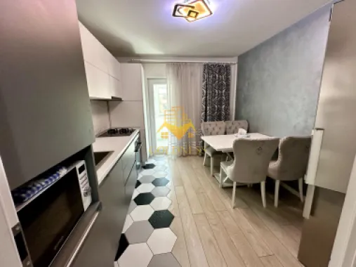 2 camere decomandate, Piata Marasti, Dorobantilor, OMV, The Office