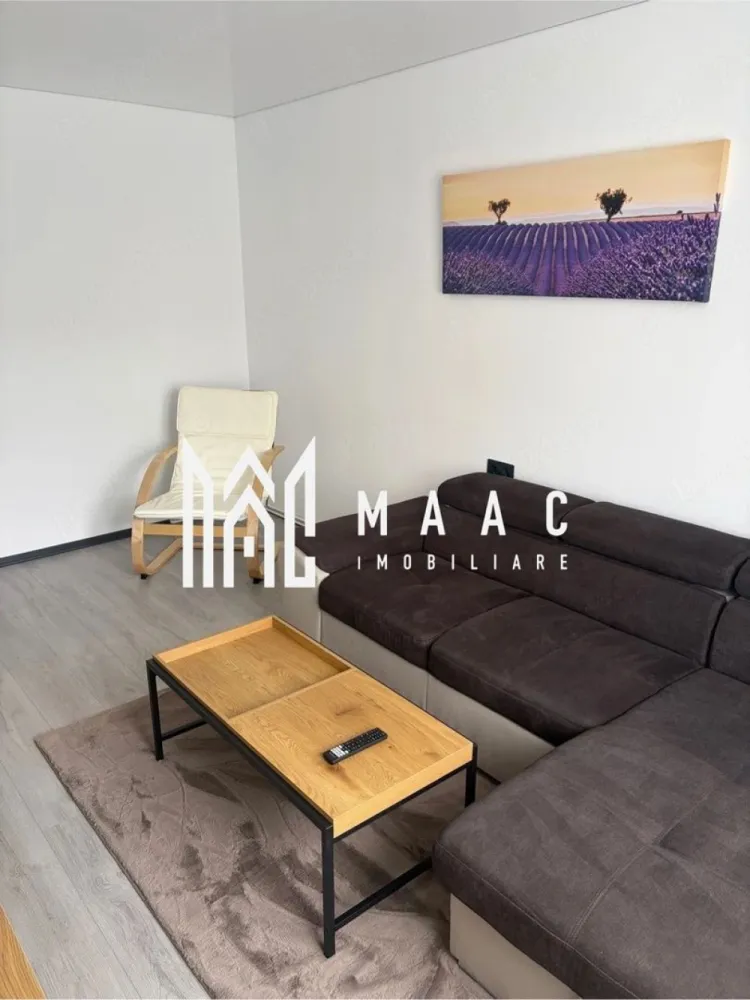 Apartament 2 camere | Etaj 1 | Decomandat | Cedonia | Balcon închis - Maac Imobiliare prezintă spre vânzare un apartament cu 2 camere, complet decomandat, situat la etajul 1 al unui imobil construit în perioada 1990–2000. Locuința are o suprafață utilă de 56 mp și este compartimentată eficient, oferind confort și funcționalitate: living separat dormitor bucătărie închisă baie cu geam de aerisire debara hol balcon închis Apartamentul dispune de finisaje moderne, precum pardoseli laminate și tâmplărie de calitate, iar bucătăria este complet echipată cu electrocasnice moderne: cuptor, cuptor cu microunde și mașină de spălat vase. Imobilul este amplasat într-o zonă urbană bine dezvoltată, cu acces facil la numeroase puncte de interes: parcuri și spații verzi cafenele și restaurante stații de transport public în apropiere instituții culturale (muzee, cinematografe) Această proprietate este ideală atât pentru locuit, cât și pentru investiție, datorită poziției și compartimentării eficiente. Pentru mai multe detalii sau pentru a programa o vizionare, vă rugăm să menționați telefonic ID-ul anunțului: CP3055450