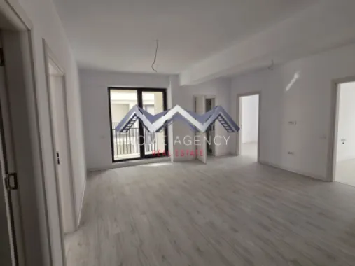 Apartament 3 camere Otopeni central