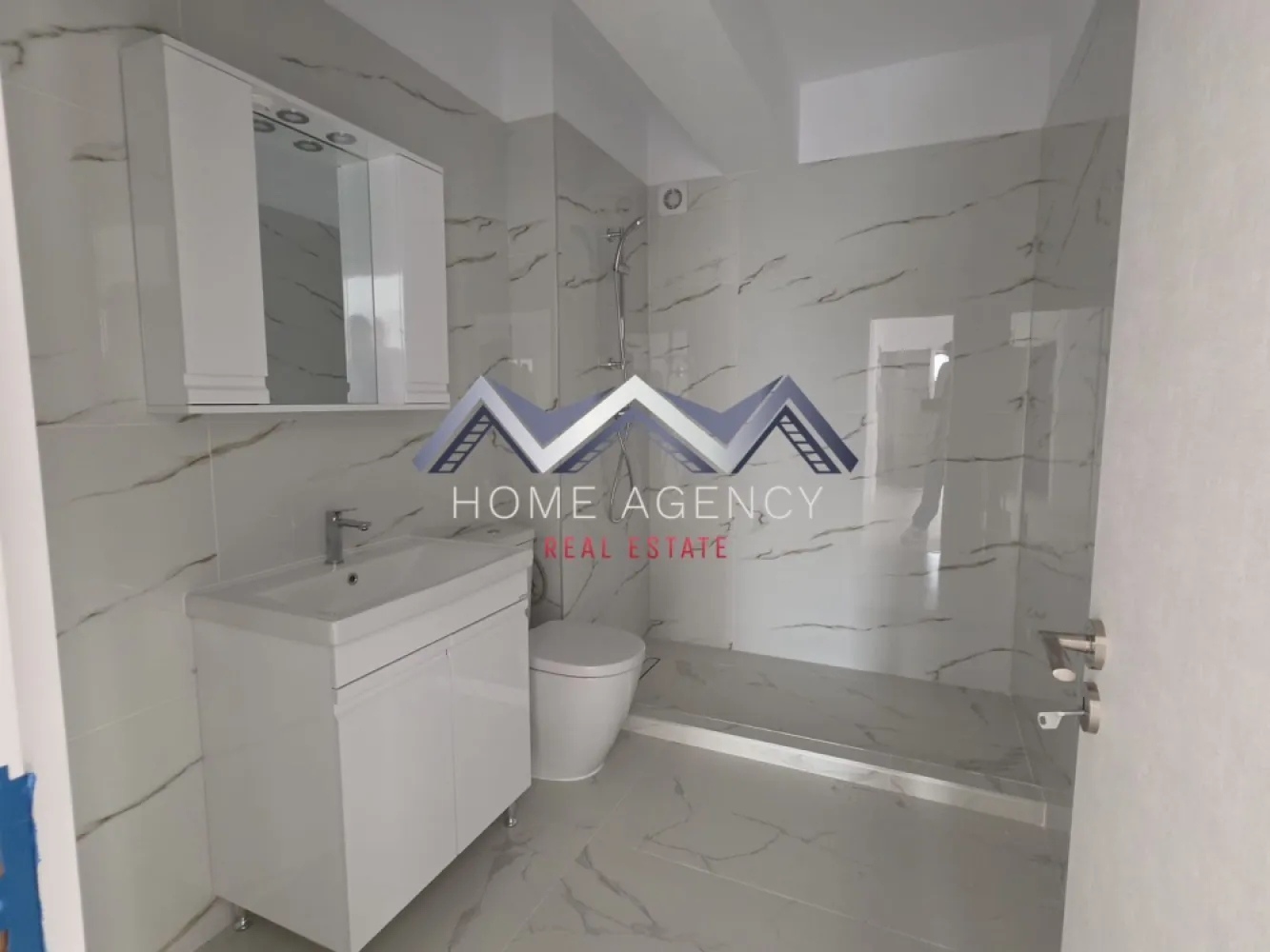 Apartament 3 camere Otopeni central