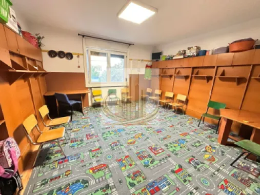 Clinică, pensiune, birouri sau investiție | Locație de top 17 CAMERE