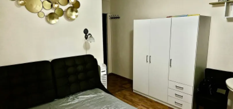 Garsonieră de închiriat – Micro 40, etaj 2, 20 mp + balcon