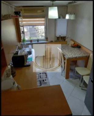 Apartament de vânzare – 3 camere, Aradului Piața Verde
