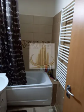 Apartament de vânzare – 3 camere, Aradului Piața Verde