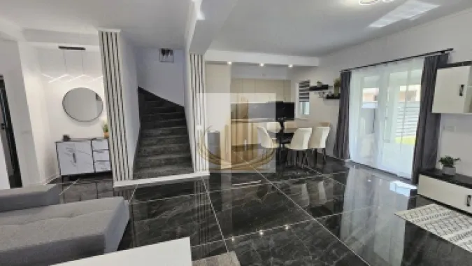 Duplex Modern | 150 mp utili | Curte 300 mp | 3 Parcări | Dumbrăvița