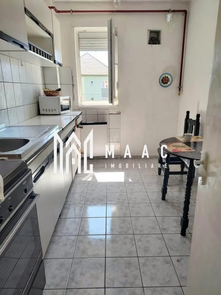 Apartament 3 camere | Bucatarie Separata | Balcon închis | Cedonia
