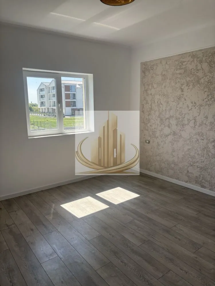 Apartament 3 camere, etaj 1, bloc nou, Zona Mehala