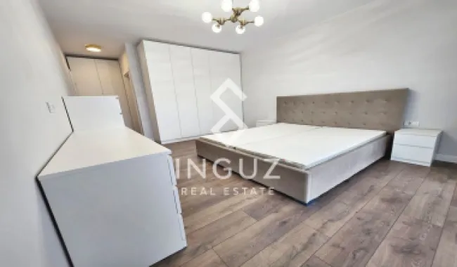 Apartament 3 camere de închiriat – Cortina North | Parcare inclusă | P