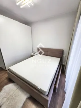 Apartament 3 camere de închiriat – Cortina North | Parcare inclusă | P