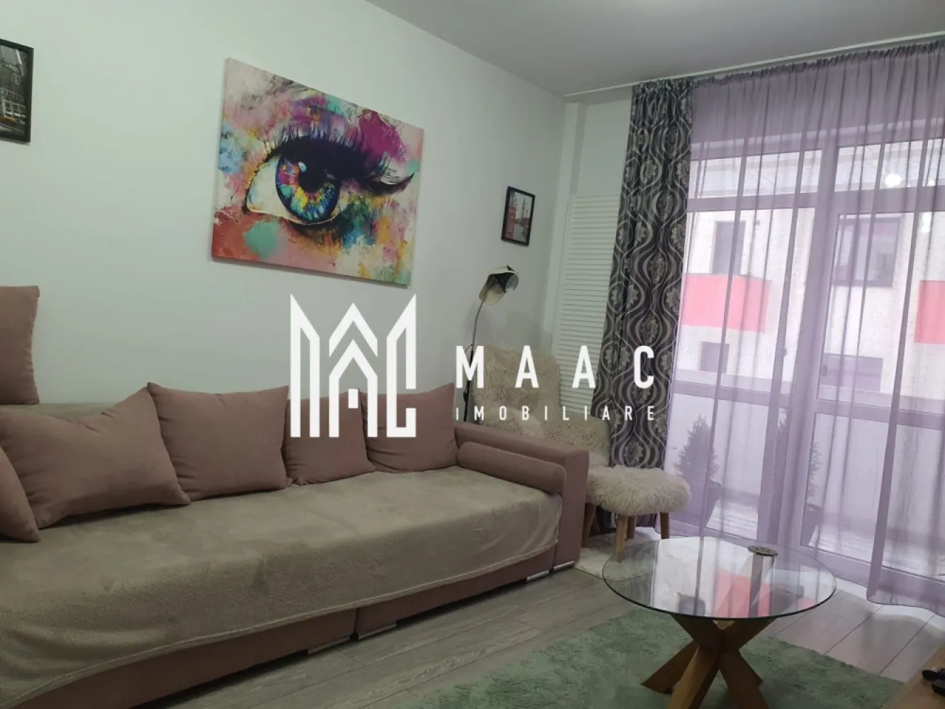 Apartament modern 2 camere| 51mp | 2 balcoane | 2 locuri parcare subterane+Boxa - MAAC Imobiliare vă propune spre vânzare un apartament modern, cu 2 camere decomandate, complet mobilat și utilat, ideal pentru locuit sau investiție.

 Detalii apartament
Suprafață utilă: 51mp
Compartimentare: decomandată
2 balcoane generoase
2 locuri de parcare în parcare subterană închisă
Apartament mobilat și utilat complet

 Compartimentare
Dormitor
Living luminos
Bucătărie închisă
Hol
Baie dotată cu cadă și duș

 Dotări & finisaje
Mobilier modern
Electrocasnice complete
Finisaje de calitate
Spații bine organizate

 Avantaje
Compartimentare eficientă
Spațiu exterior generos (2 balcoane)
2 locuri de parcare subterane, sigure și ușor accesibile
Boxa generoasa
Ideal pentru locuit imediat sau pentru închiriere
Zona Turnișor - Neppendorf

📞 Contactează-ne pentru mai multe detalii sau pentru a programa o vizionare, menționează CP2878910!