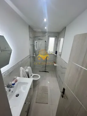 5 camere decomandate, Prima Inchiriere, Curte proprie, Dezmir