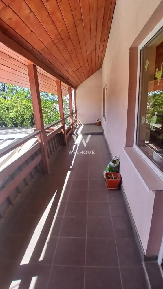 Casă individuală de vânzare în Șura Mare – ideală pentru 2-3 familii