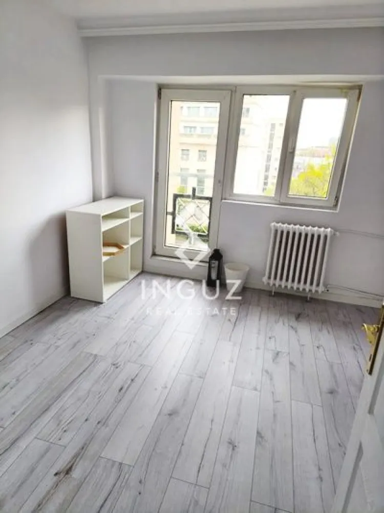 Apartament 3 camere de închiriat – Piața Victoriei | Metrou | Premium